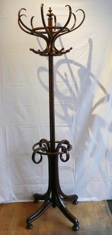 THONET AU BON USAGE 