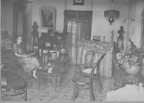 AU BON USAGE THONET